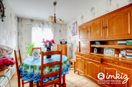 Vente
Appartement 4 pièces, balcon