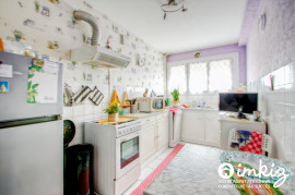 Vente
Appartement 4 pièces, balcon