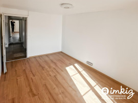 
                                                                                        Vente
                                                                                         Appartement 4 pièces duplex