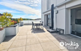 
                                                                                        Vente
                                                                                         Appartement 4 pièces duplex en attique