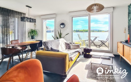 
                                                                                        Vente
                                                                                         Appartement 4 pièces duplex en attique