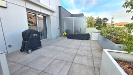 
                                                                                        Vente
                                                                                         Appartement 4 pièces duplex en attique