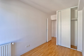 
                                                                                        Vente
                                                                                         Appartement 4 pièces familial avec balcons