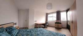 
                                                                                        Location
                                                                                         Appartement 4 pièces meublé