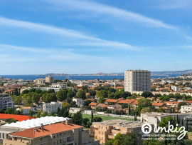 
                                                                                        Vente
                                                                                         Appartement 4 pièces ,vue dégagée sur mer, rénover