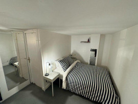 
                                                                                        Location
                                                                                         Appartement, 40m², 1750€ - Paris