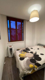 
                                                                                        Location
                                                                                         Appartement, 42m², 890€ - Lyon