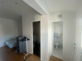 
                                                                                        Location
                                                                                         Appartement 43m2 Gentilly Plateau proche RER B