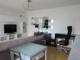 
                                                                                        Location
                                                                                         Appartement 48m² au calme à Rueil proche RER