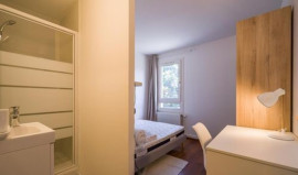 
                                                                                        Location
                                                                                         Appartement 5 pièces