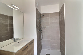 
                                                                                        Vente
                                                                                         Appartement 5 pièces