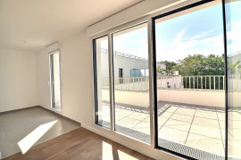 
                                                                                        Vente
                                                                                         Appartement 5 pièces