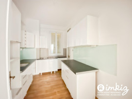 
                                                                                        Vente
                                                                                         Appartement 5 pièces