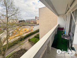 
                                                                                        Vente
                                                                                         Appartement 5 pièces