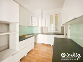 
                                                                                        Vente
                                                                                         Appartement 5 pièces