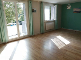 
                                                                                        Location
                                                                                         Appartement 50m2