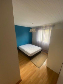 
                                                                                        Location
                                                                                         Appartement 57 m2 proche hippodrome, commerces