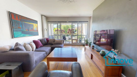 
                                                                                        Vente
                                                                                         APPARTEMENT 5P - 97 m² - NOISY LE ROI