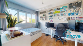 
                                                                                        Vente
                                                                                         APPARTEMENT 5P - 97 m² - NOISY LE ROI