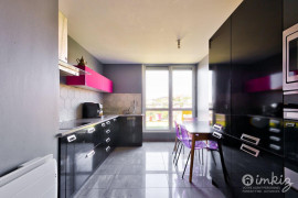 
                                                                                        Vente
                                                                                         Appartement 6 pièces