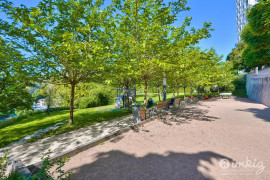 
                                                                                        Vente
                                                                                         Appartement 6 pièces
