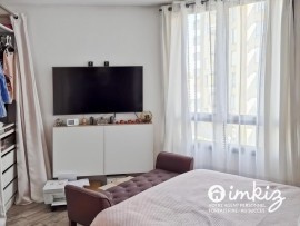 
                                                                                        Vente
                                                                                         Appartement 6 pièces