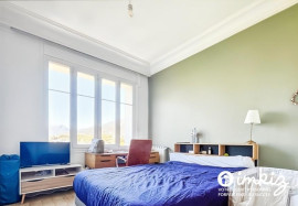 
                                                                                        Vente
                                                                                         Appartement 6 pièces