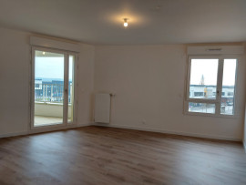 
                                                                                        Location
                                                                                         Appartement 61.5m² avec balcon et parking