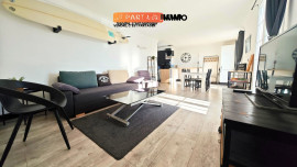 
                                                                                        Vente
                                                                                         Appartement · 64 m² · 3 pièces