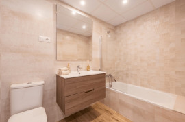 
                                                                                        Vente
                                                                                         Appartement à Albatros