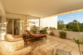 
                                                                                        Vente
                                                                                         Appartement à Guadalmina Alta