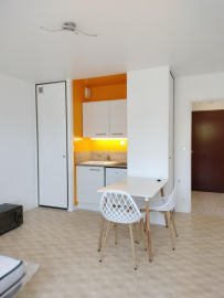 
                                                                                        Location
                                                                                         Appartement à louer