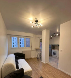 
                                                                                        Location
                                                                                         Appartement à louer à Paris