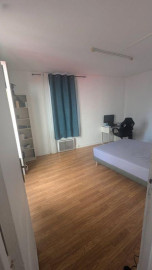 
                                                                                        Location
                                                                                         Appartement à louer F2 à Ivry sur seine