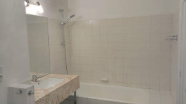 
                                                                                        Location
                                                                                         APPARTEMENT à LOUER LYON 3, 11 ieme etage, BALCON