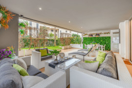 
                                                                                        Vente
                                                                                         Appartement à Royal Banus
