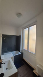 
                                                                                        Location
                                                                                         Appartement à Saint-Etienne