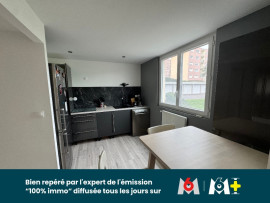 
                                                                                        Vente
                                                                                         Appartement à Unieux au rdc refait à neuf