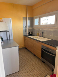 
                                                                                        Location
                                                                                         Appartement à voir absolument.