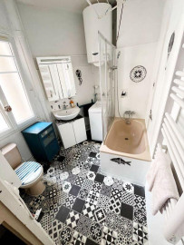 
                                                                                        Location
                                                                                         Appartement agréable lumineux avec climatisation