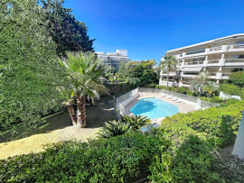 
                                                                                        Location
                                                                                         Appartement  - Appartement  - 3 pièces  - 84.05 m²