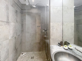 
                                                                                        Location
                                                                                         Appartement  - Appartement  - 3 pièces  - 84.05 m²