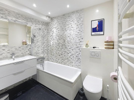 
                                                                                        Location
                                                                                         Appartement  - Appartement  - 3 pièces  - 84.05 m²