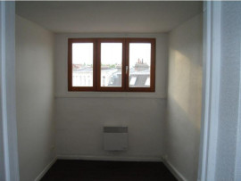 
                                                                                        Location
                                                                                         Appartement atypique Lille hyper centre