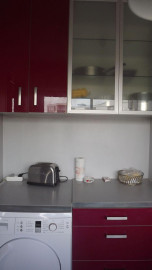 
                                                                                        Location
                                                                                         Appartement au calme et lumineux