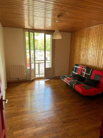 
                                                                                        Location
                                                                                         APPARTEMENT AU CENTRE DE GRENOBLE