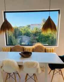 
                                                                                        Location
                                                                                         Appartement avec grand balcon, à 100 m des plages