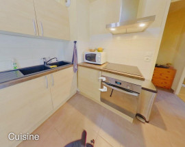 
                                                                                        Location
                                                                                         Appartement avec grande terrasse au calme