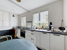 
                                                                                        Vente
                                                                                         APPARTEMENT AVEC JARDIN ET BALCON PROCHE CENTRE VILLE