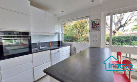 
                                                                                        Vente
                                                                                         APPARTEMENT AVEC JARDIN ET BOX - LE CHESNAY-ROCQUENCOURT - 110 m